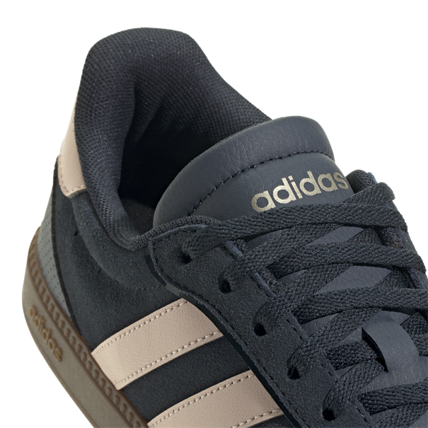 Adidas breaknet sleek