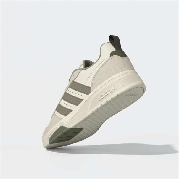Adidas courtwave