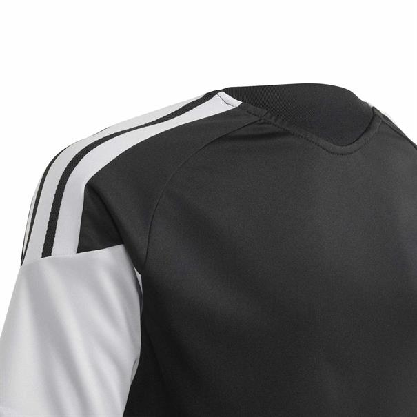 Adidas lfc tr jsyy