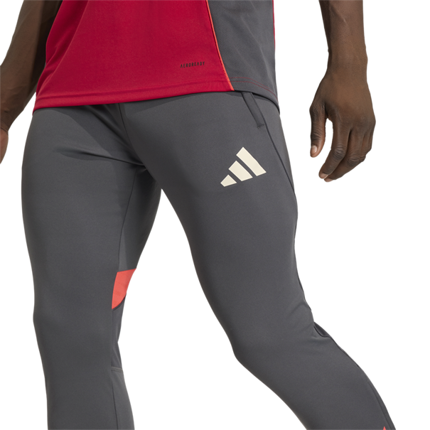 Adidas Liverpool FC Tiro 25 Competition Trainingsbroek