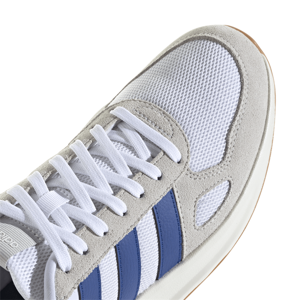 Adidas Run 84 Schoenen