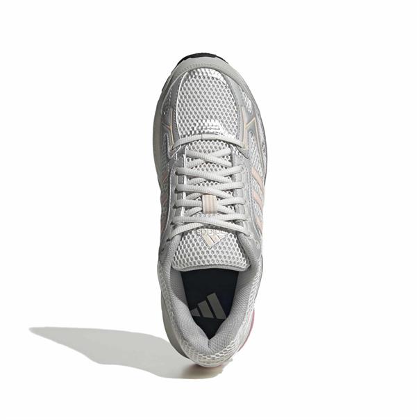Adidas spiritain 2000