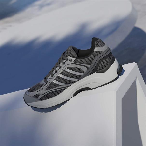 Adidas spiritain 2000