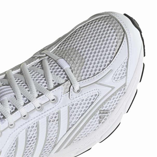 Adidas spiritain 2000