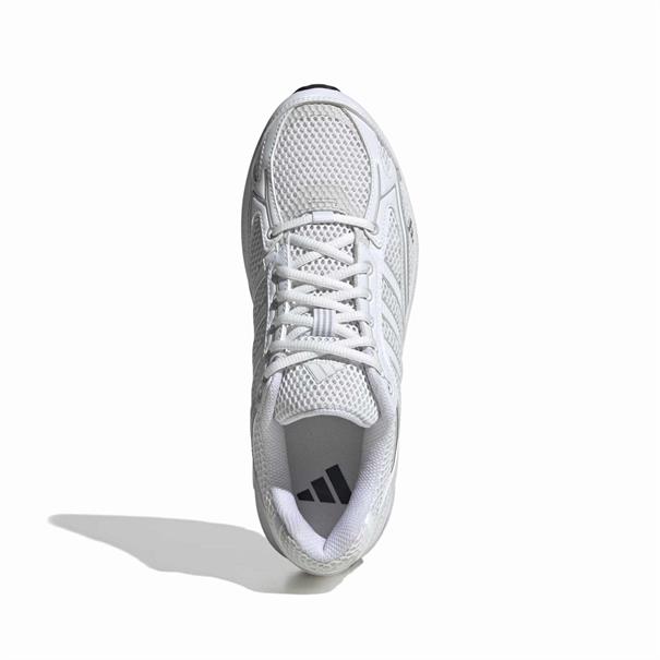 Adidas spiritain 2000