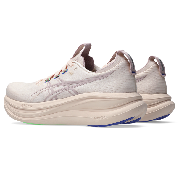 Asics Gel-nimbus 28 Hardloopschoenen Dames roze