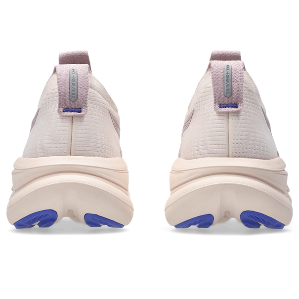 Asics Gel-nimbus 28 Hardloopschoenen Dames roze