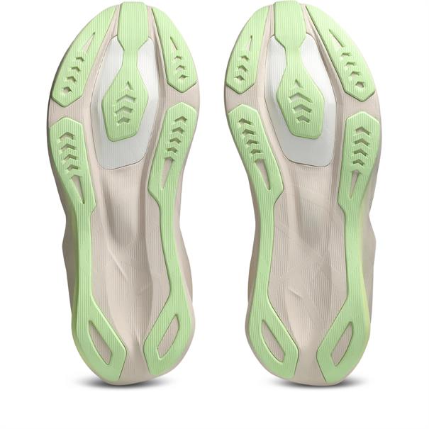 Asics novablast 6