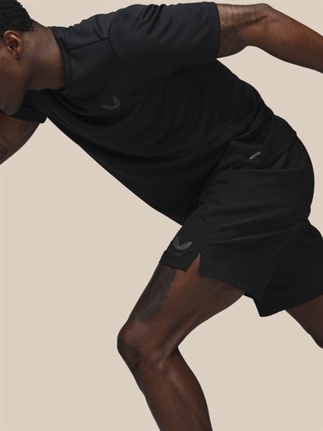 Castore 7 branded elastic shorts