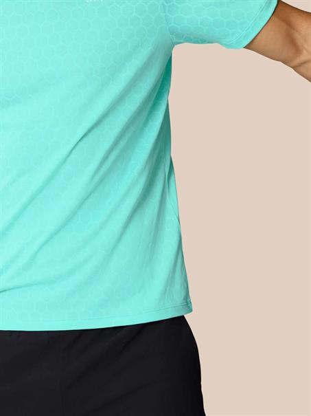Castore engineered knit ss t-shirt