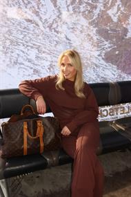 Fittastic Sportswear Sweater Almond Brown