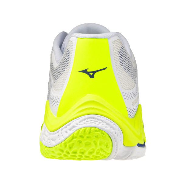 Mizuno wave lightning elite