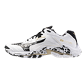 Mizuno wave lightning z8