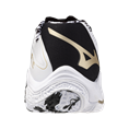 Mizuno wave lightning z8