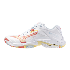 Mizuno wave lightning z8