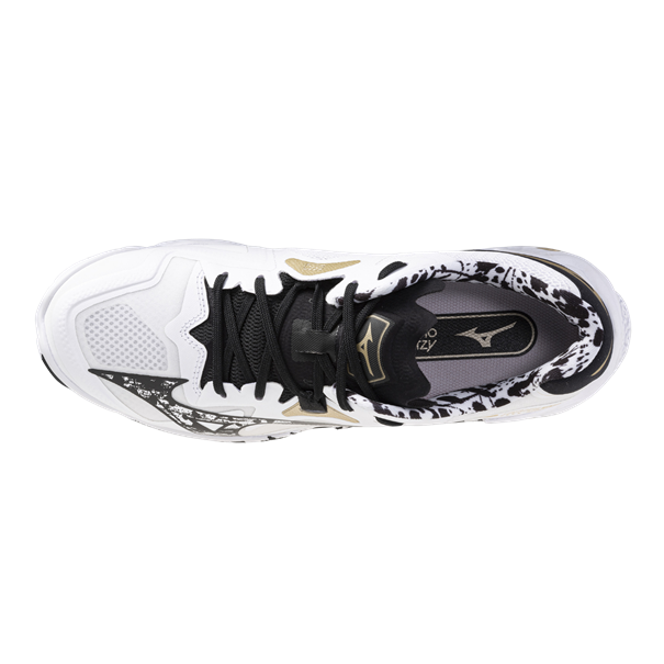 Mizuno wave lightning z8