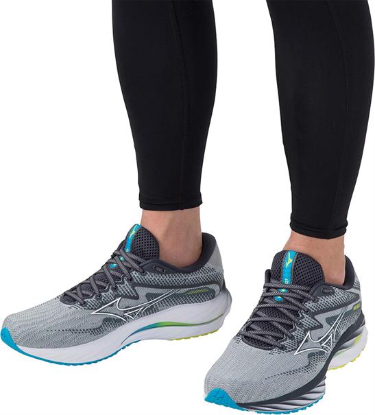 Mizuno wave rider 27(m)