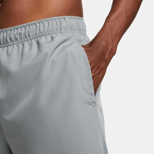 Nike Challenger DriFIT hardloopshort met binnenbroek