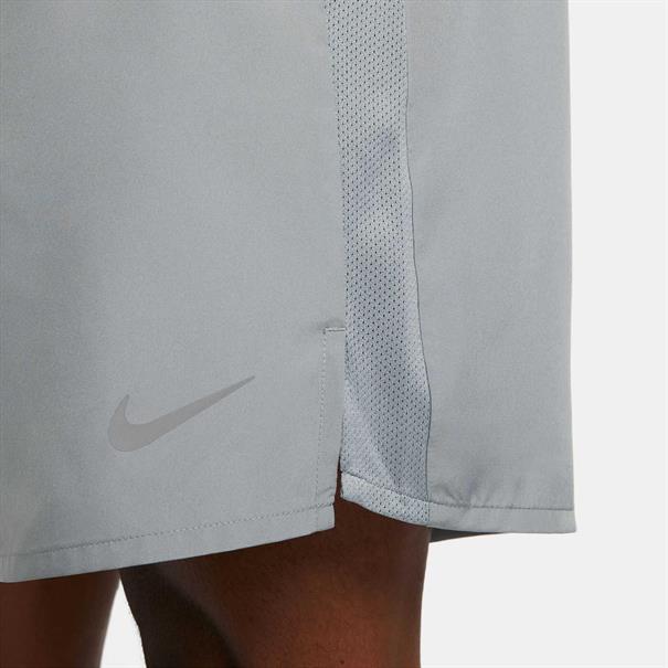 Nike Challenger DriFIT hardloopshort met binnenbroek