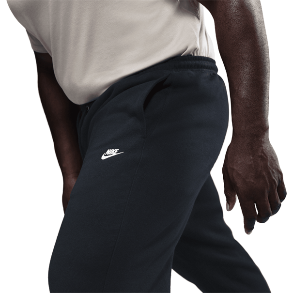 Nike Club Herenbroek van geborstelde fleece met boorden