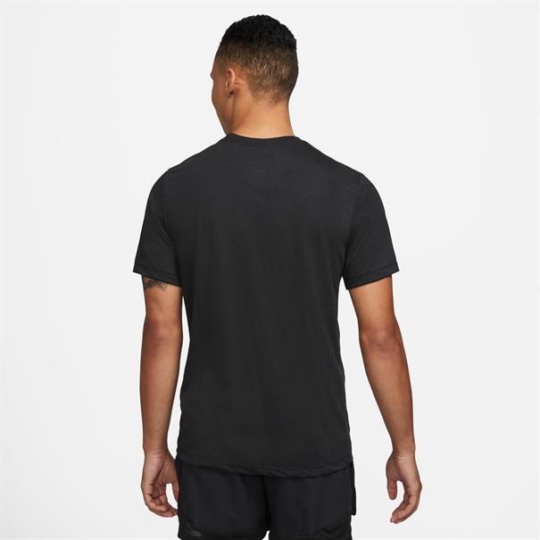Nike dri-fit men's swoosh training