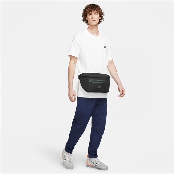 Nike elemental waistpack