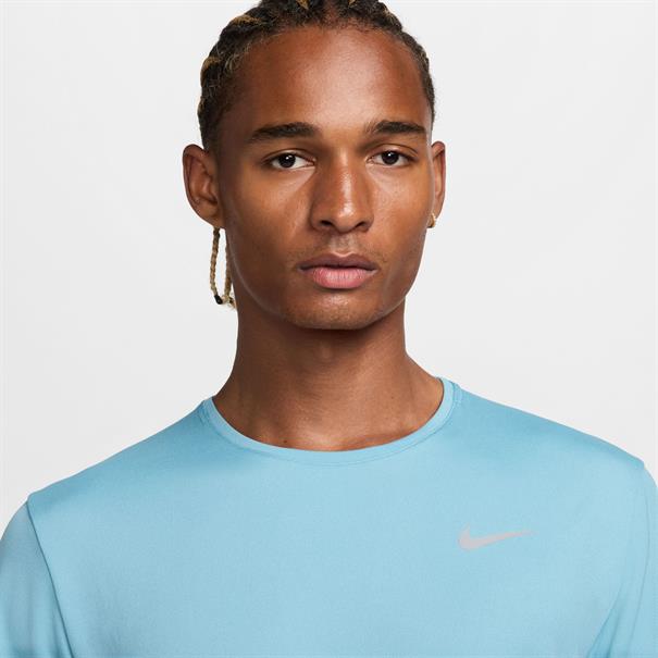 Nike Miler UV hardlooptop met korte mouwen en DriFIT