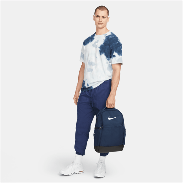 Nike nike brasilia 9.5 training backpack