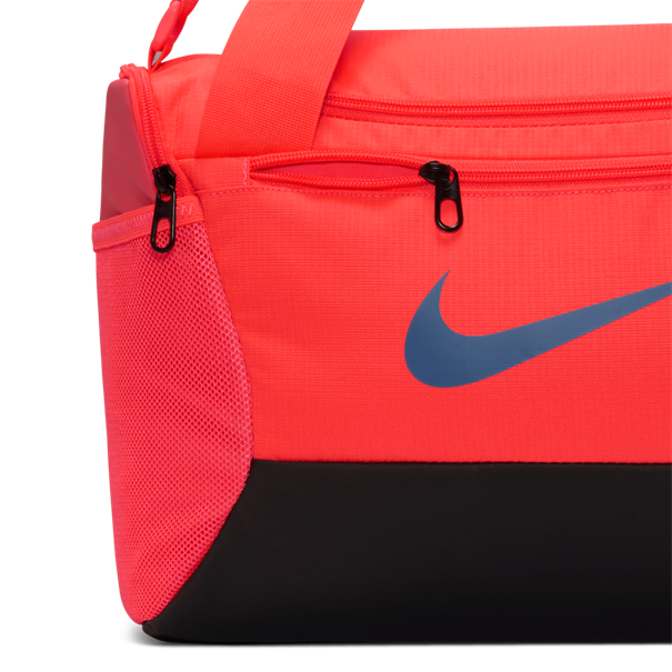 Nike nike brasilia 9.5 training duffel b