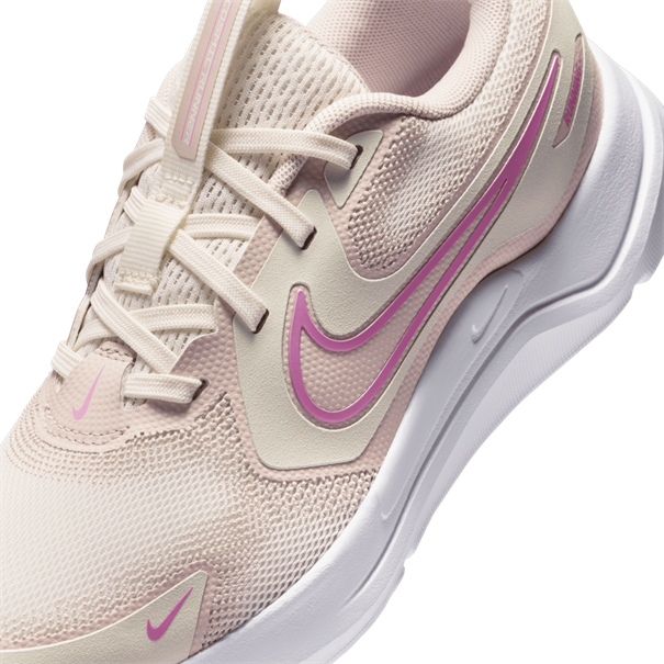 Nike nike cosmic runner big kids' road r