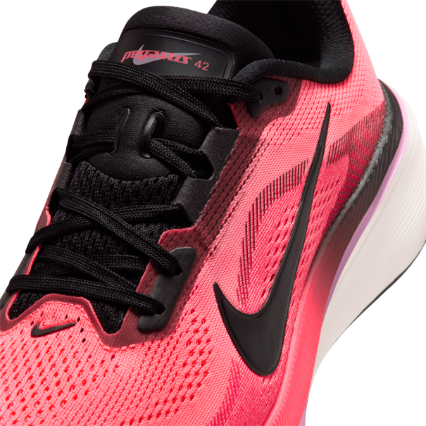 Nike nike pegasus 42 women's road runnin