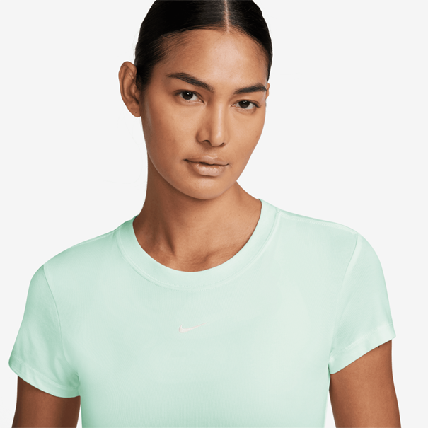 Nike nike sportswear chill knit women's