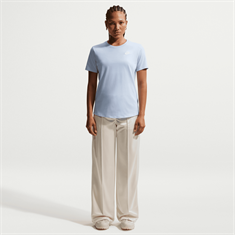 Nike nike sportswear club essentials wom