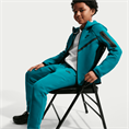Nike nike sportswear tech fleece big kid