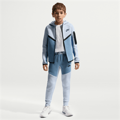 Nike nike sportswear tech fleece big kid