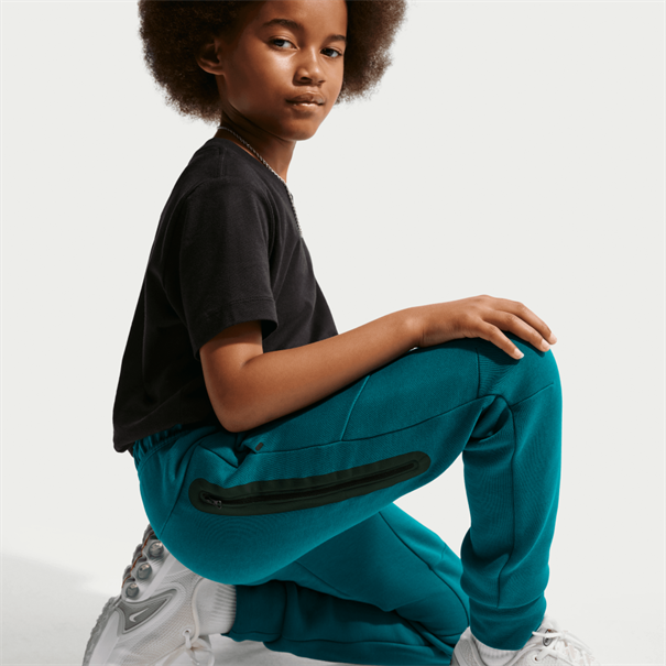 Nike nike sportswear tech fleece big kid