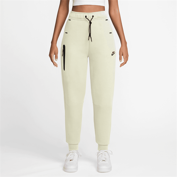 Nike nike sportswear tech fleece women's