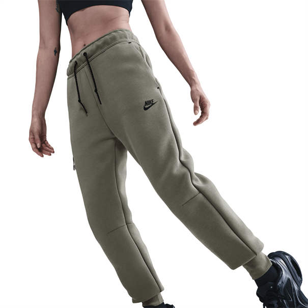 Nike nike sportswear tech fleece women's