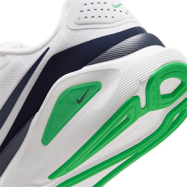 Nike nike structure 26 men's road runnin