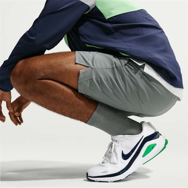 Nike nike structure 26 men's road runnin