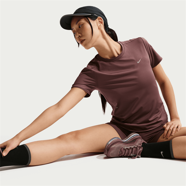 Nike nike swift women's dri-fit short-sl