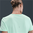 Nike nike tempo swoosh women's dri-fit s