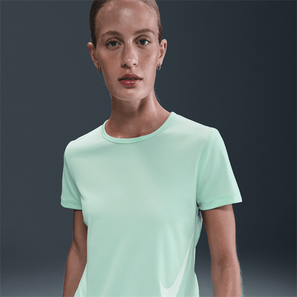Nike nike tempo swoosh women's dri-fit s