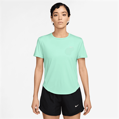 Nike nike tempo women's dri-fit short-sl