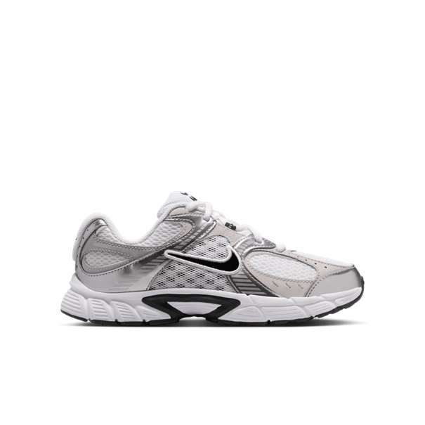 Nike nike v5 rnr (gs) (consumer facing n