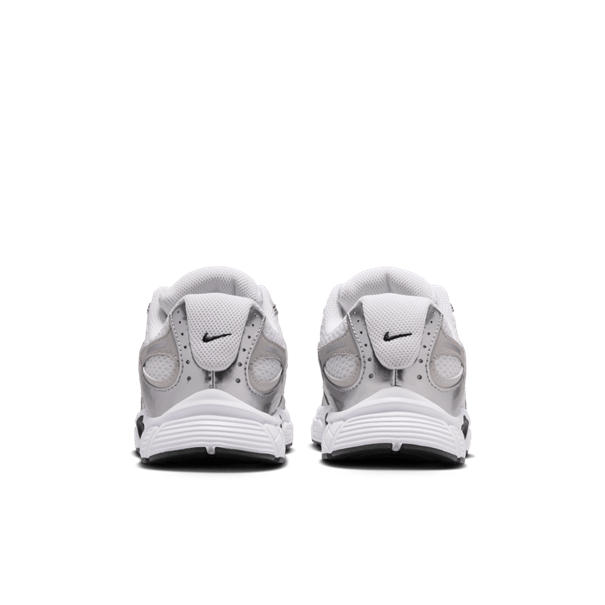 Nike nike v5 rnr (gs) (consumer facing n