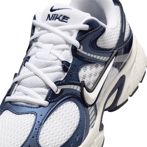 Nike nike v5 rnr men's shoes