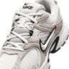 Nike nike v5 rnr suede 2 men's shoes