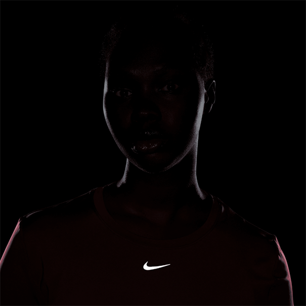 Nike One Classic DriFIT top met korte mouwen voor dames