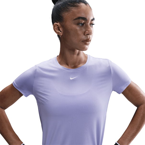 Nike One Classic DriFIT top met korte mouwen voor dames